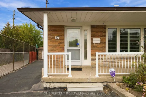 37 Wilmont Drive — photo 2