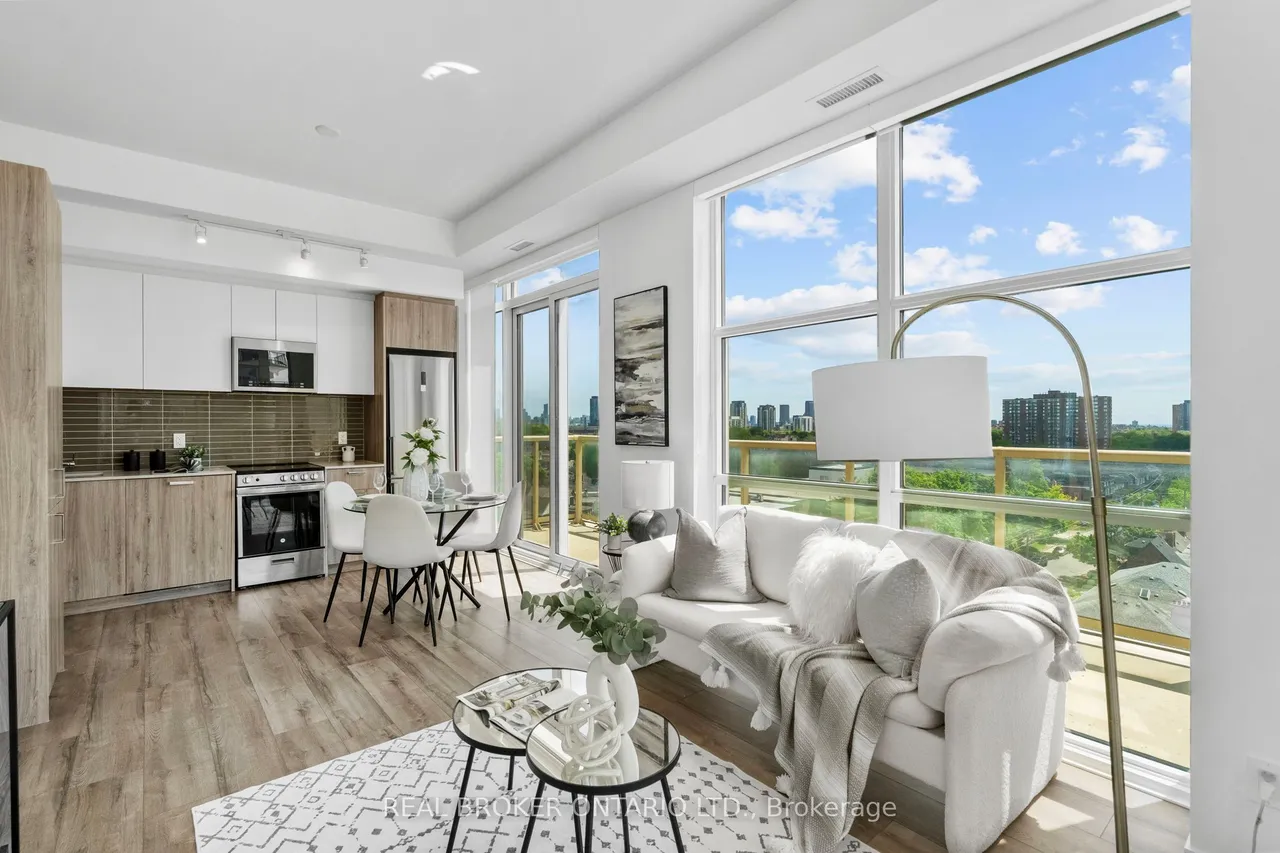 1787 St Clair Avenue W, Unit 920
