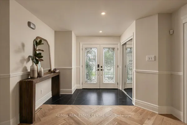 1749 Heritage Way — photo 2