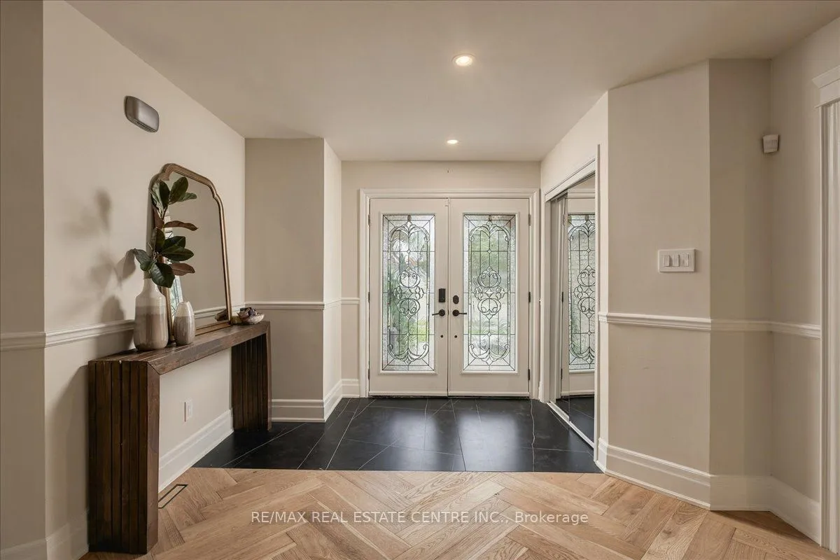 1749 Heritage Way — photo 2
