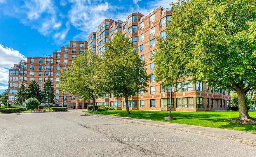 6 Humberline Drive, Unit 313