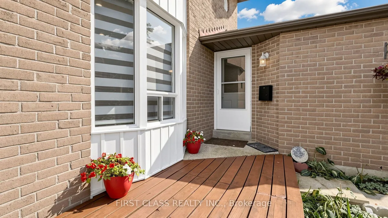 34 Mayberry Court — photo 3