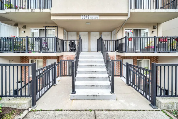 3049 Finch Avenue W, Unit 2003 — photo 2