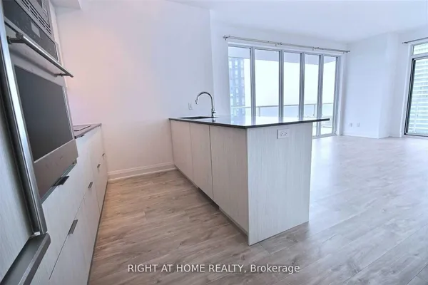 56 Annie Craig Drive, Unit 1703 — photo 2