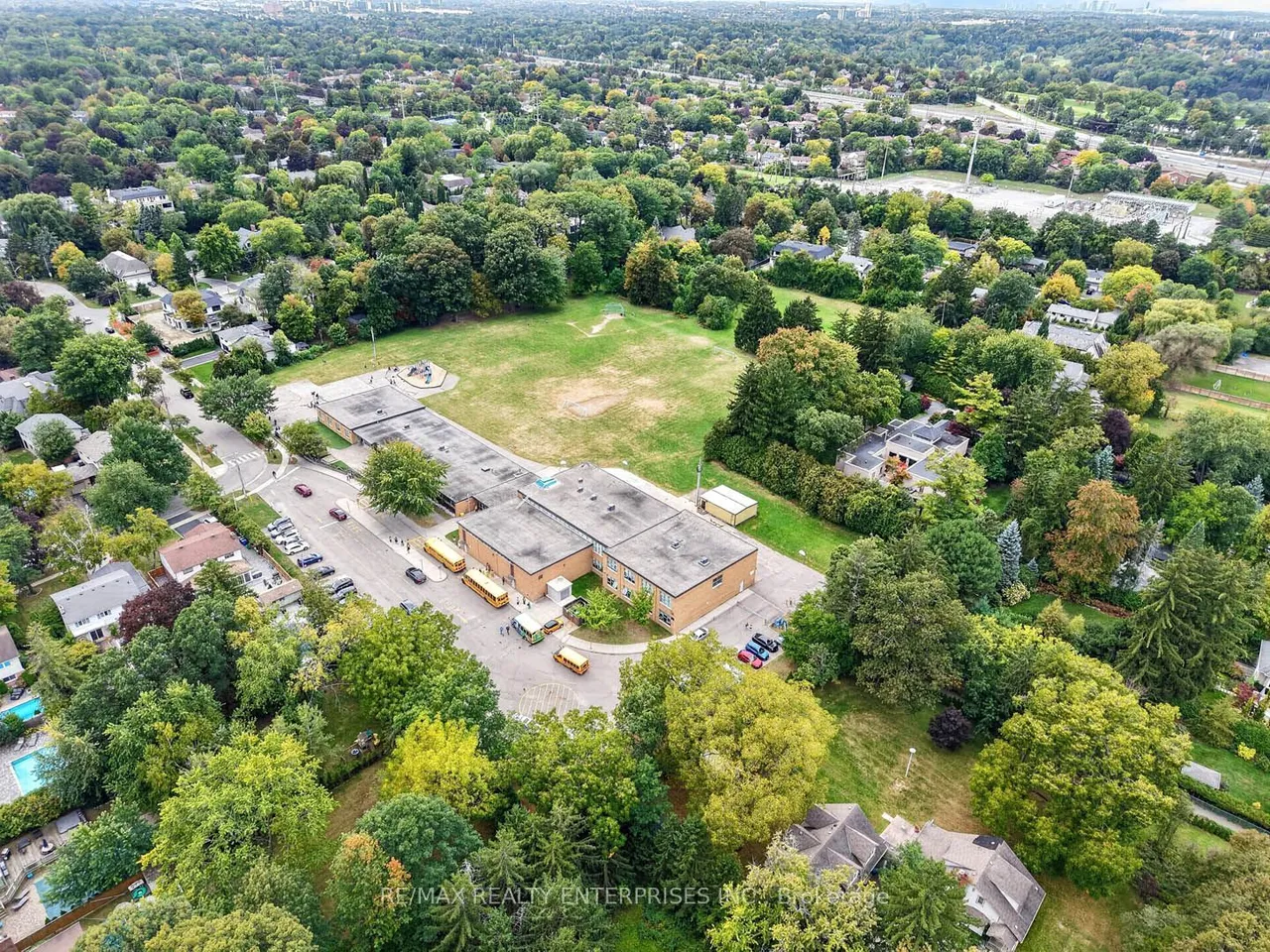 829 Terlin Boulevard — photo 41