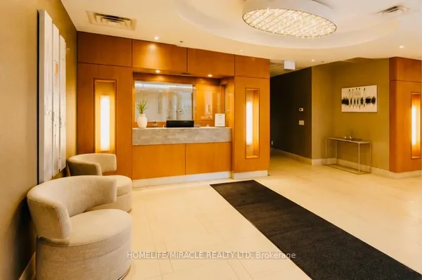 840 Queens Plate Drive, Unit 1512 — photo 2