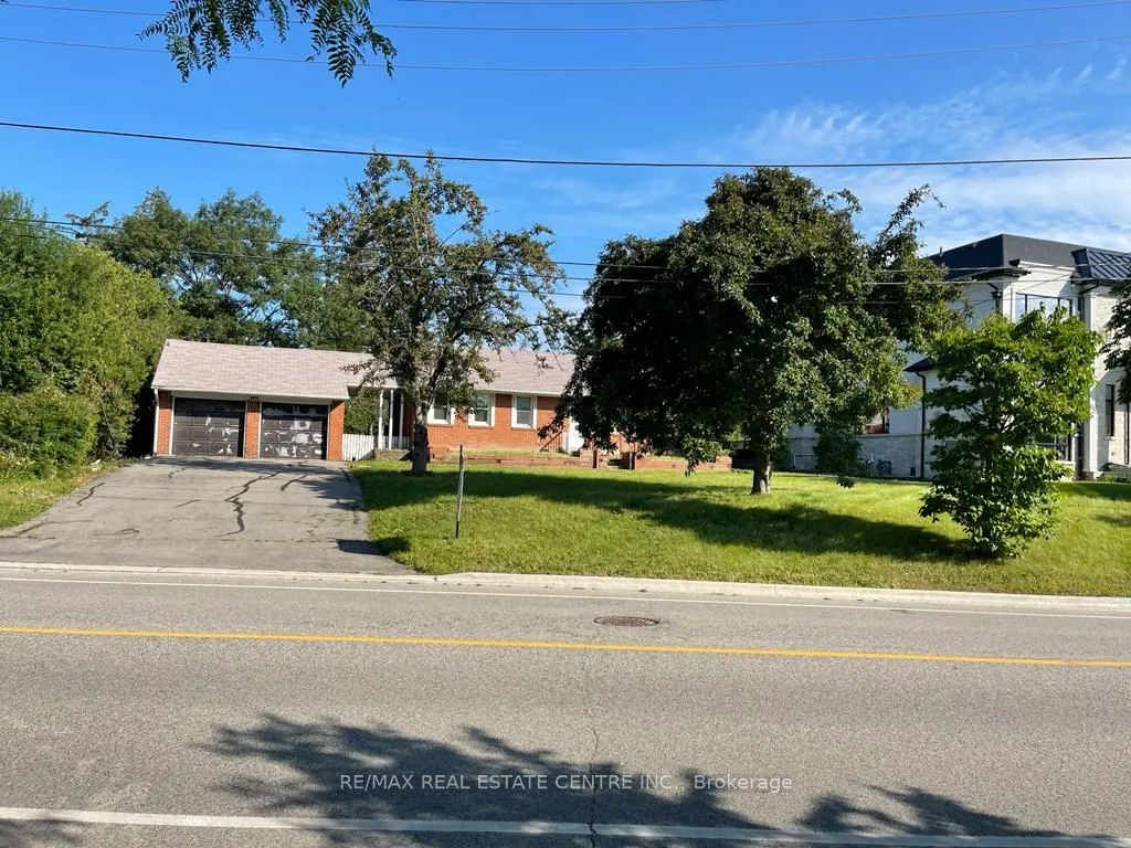 2431 Thorn Lodge Drive — photo 2