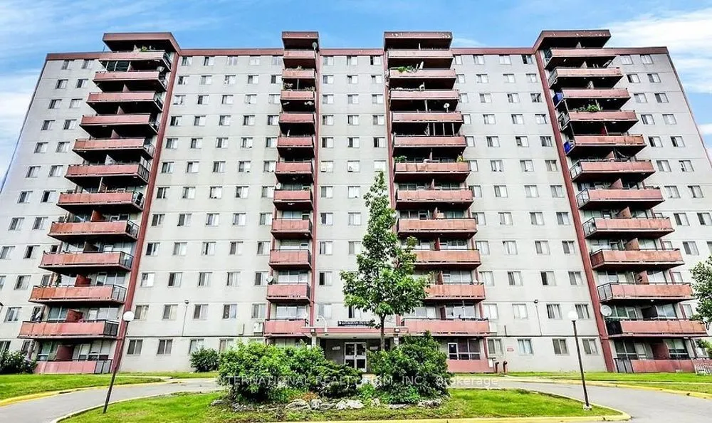 50 Lotherton Pathway, Unit 1111