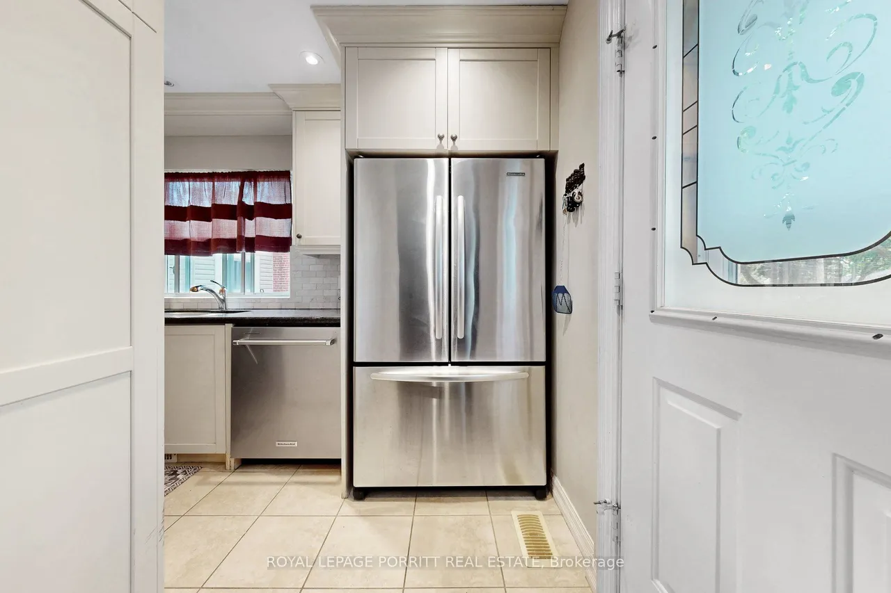 14 Heslop Drive — photo 3