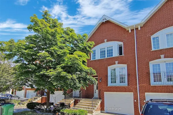 1588 South Parade Court, Unit 23