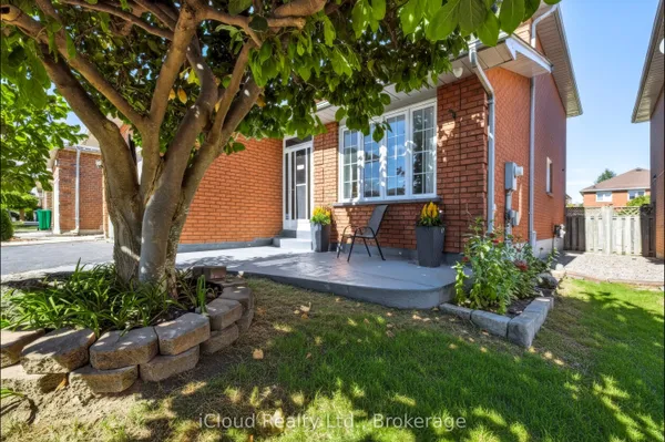 62 Castlehill Road — photo 2