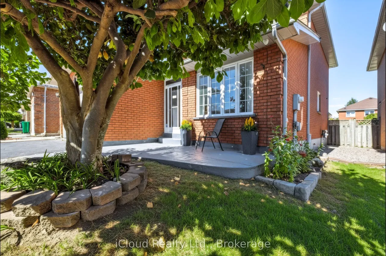 62 Castlehill Road — photo 2