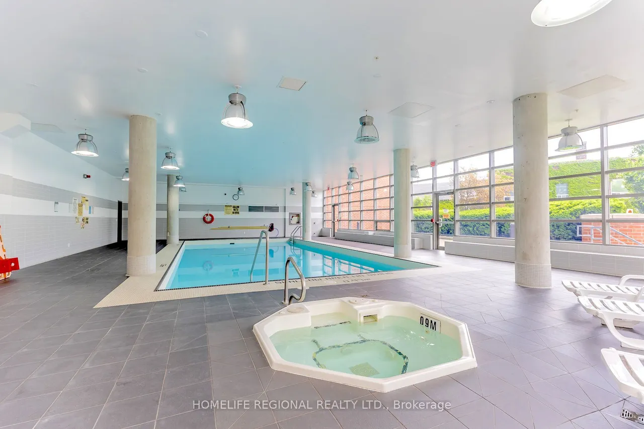 38 Joe Shuster Way, Unit 1520 — photo 17