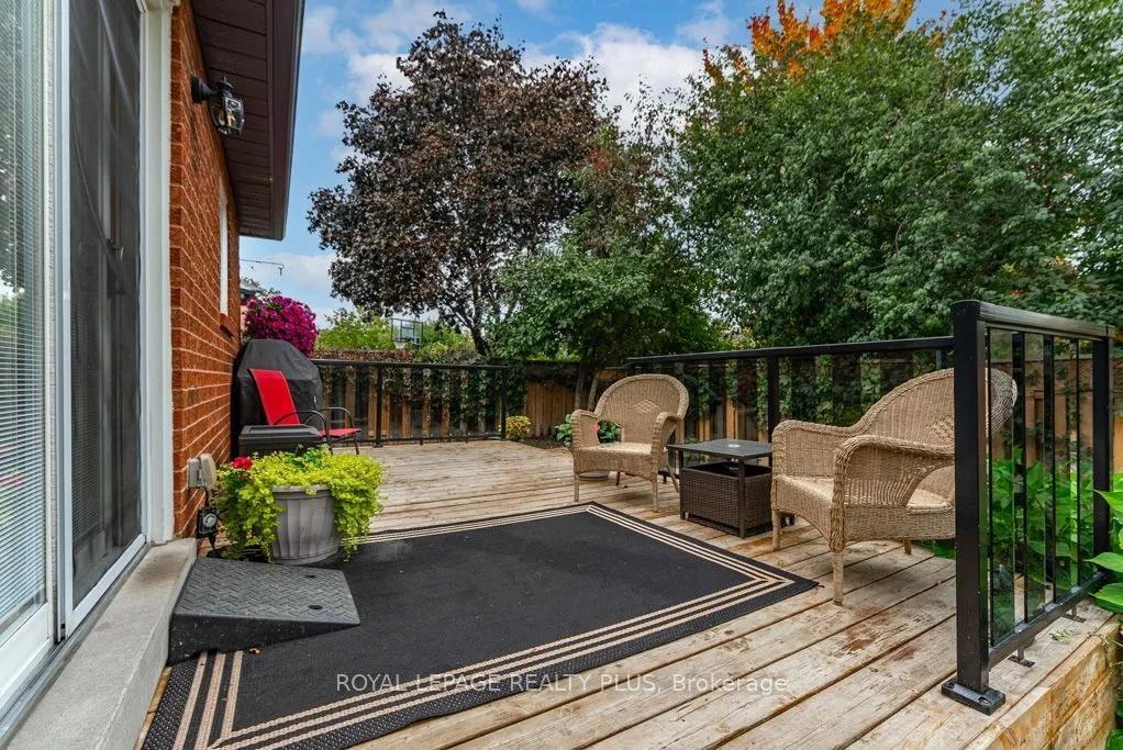 6795 Gracefield Drive — photo 43