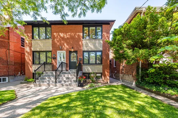 48 McRoberts Avenue — photo 2