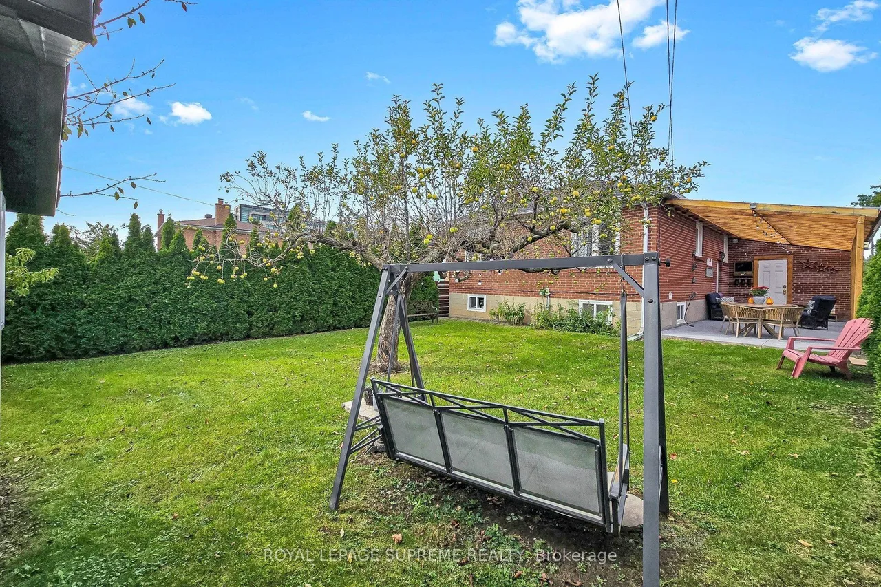 465 Maple Leaf Drive — photo 50