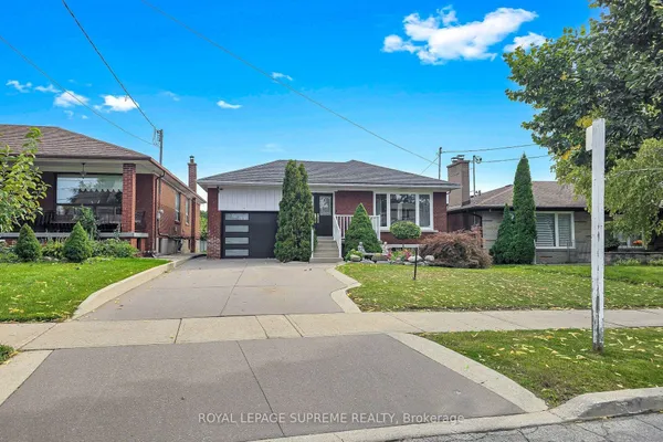 465 Maple Leaf Drive — photo 2