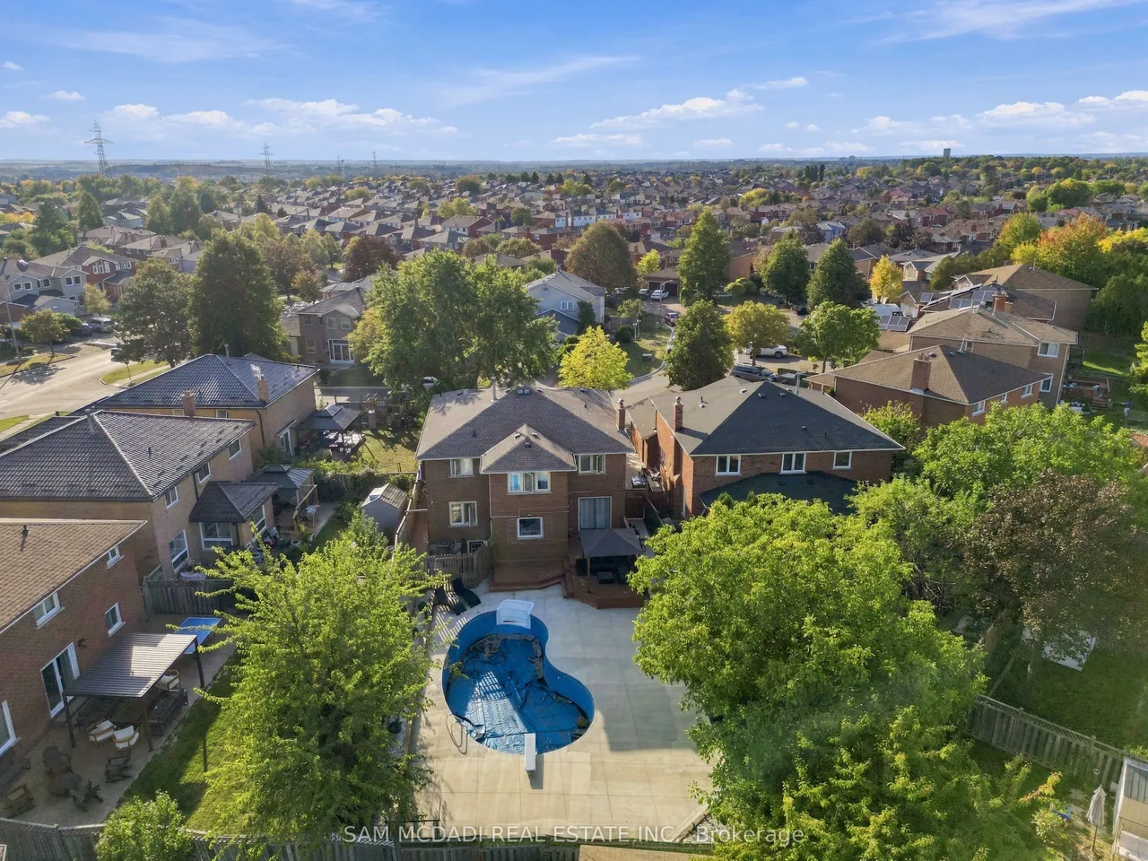 22 Butlers Court — photo 35