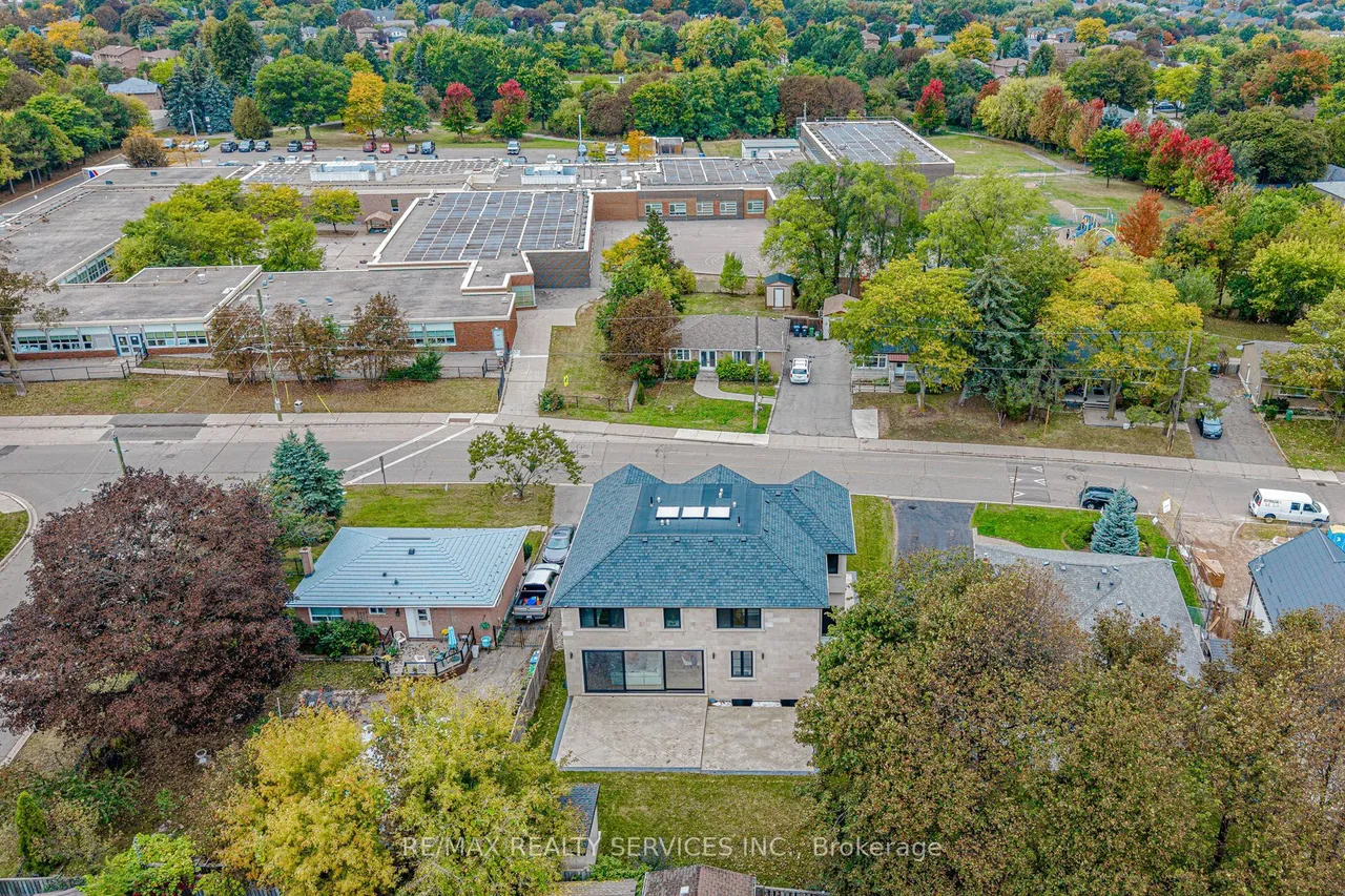 94 Vista Boulevard — photo 49