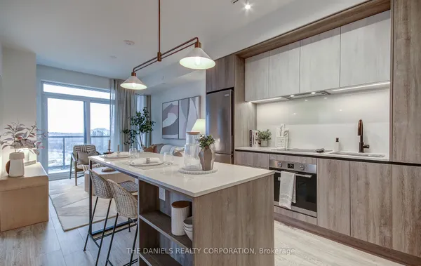 2495 Eglinton Avenue W, Unit 2406 — photo 2