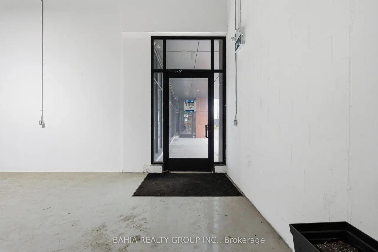 35 Stoffel Drive, Unit 13 — photo 3