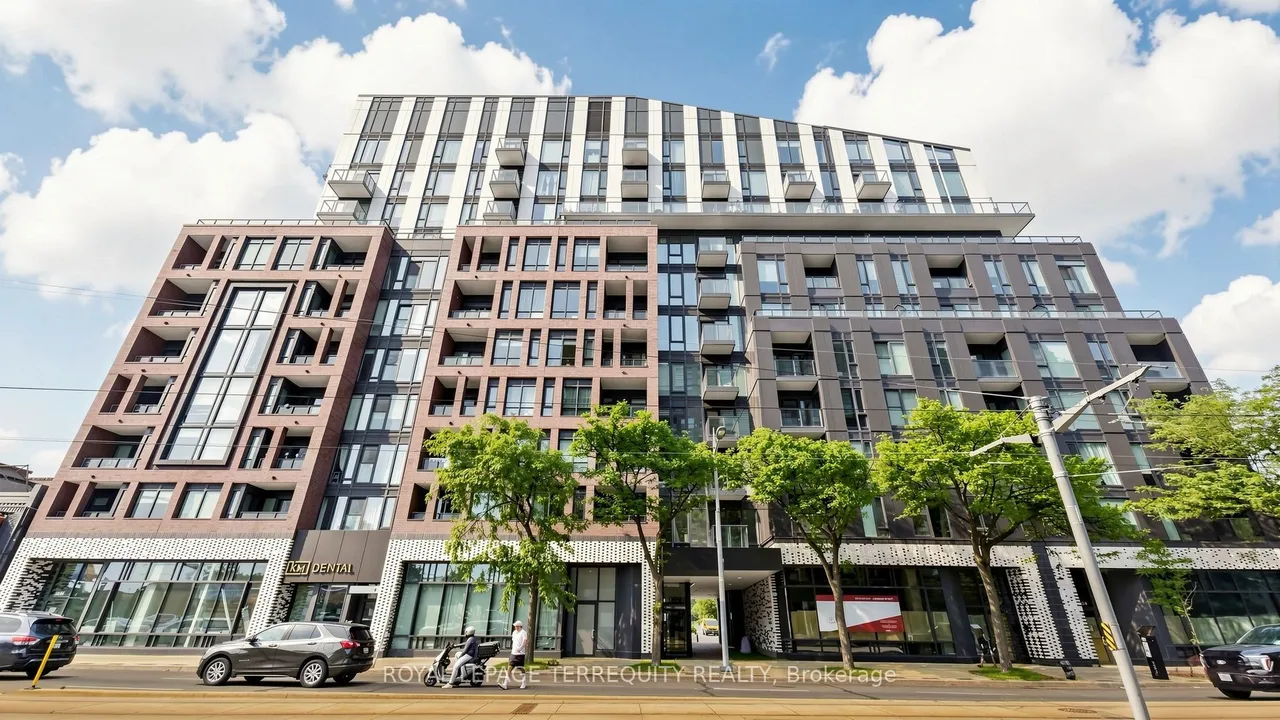 1808 St Clair Avenue W, Unit 417 — photo 2