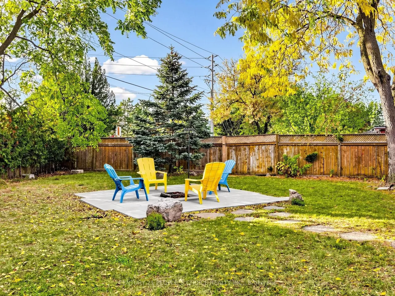 27 Matlock Avenue — photo 48