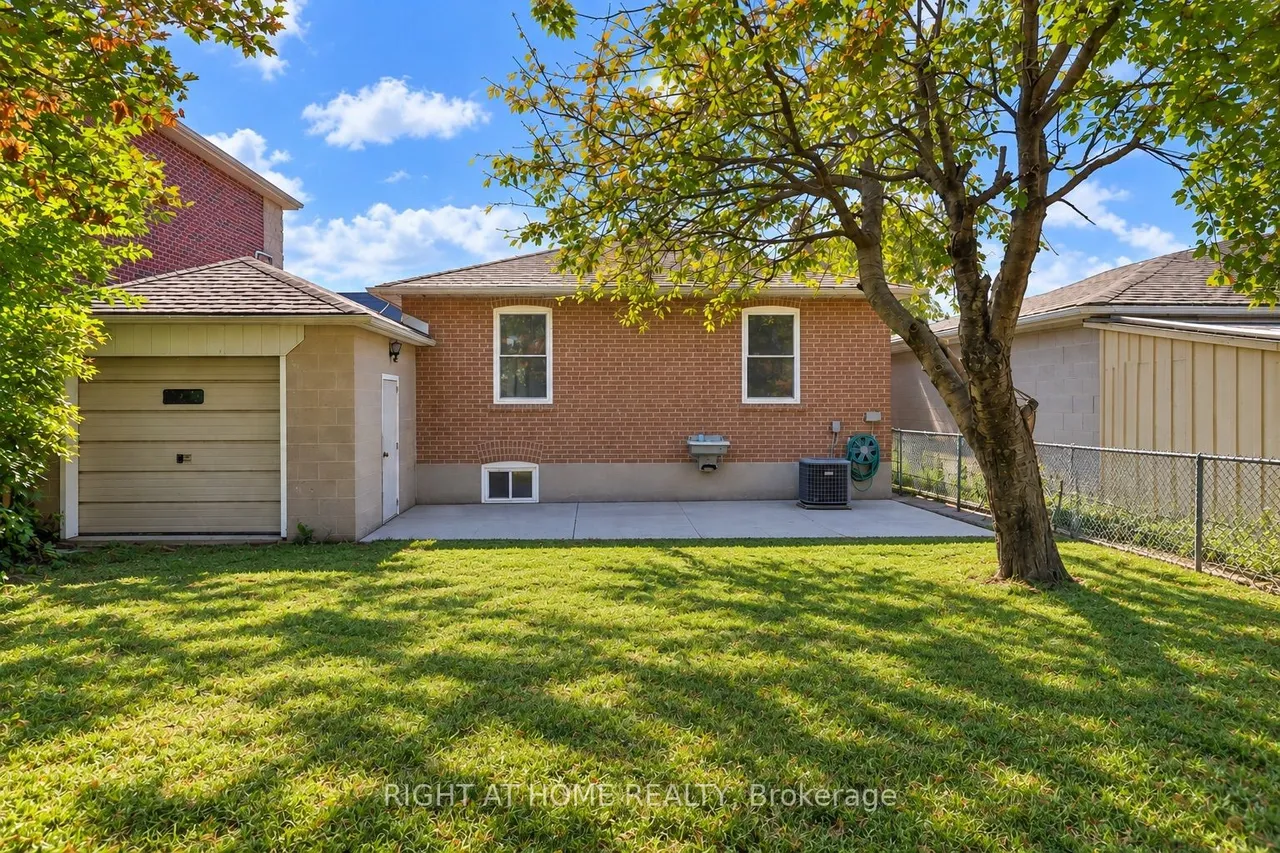 22 Katherine Road — photo 38