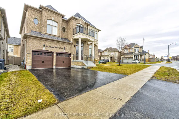 80 Royal West Drive — photo 2