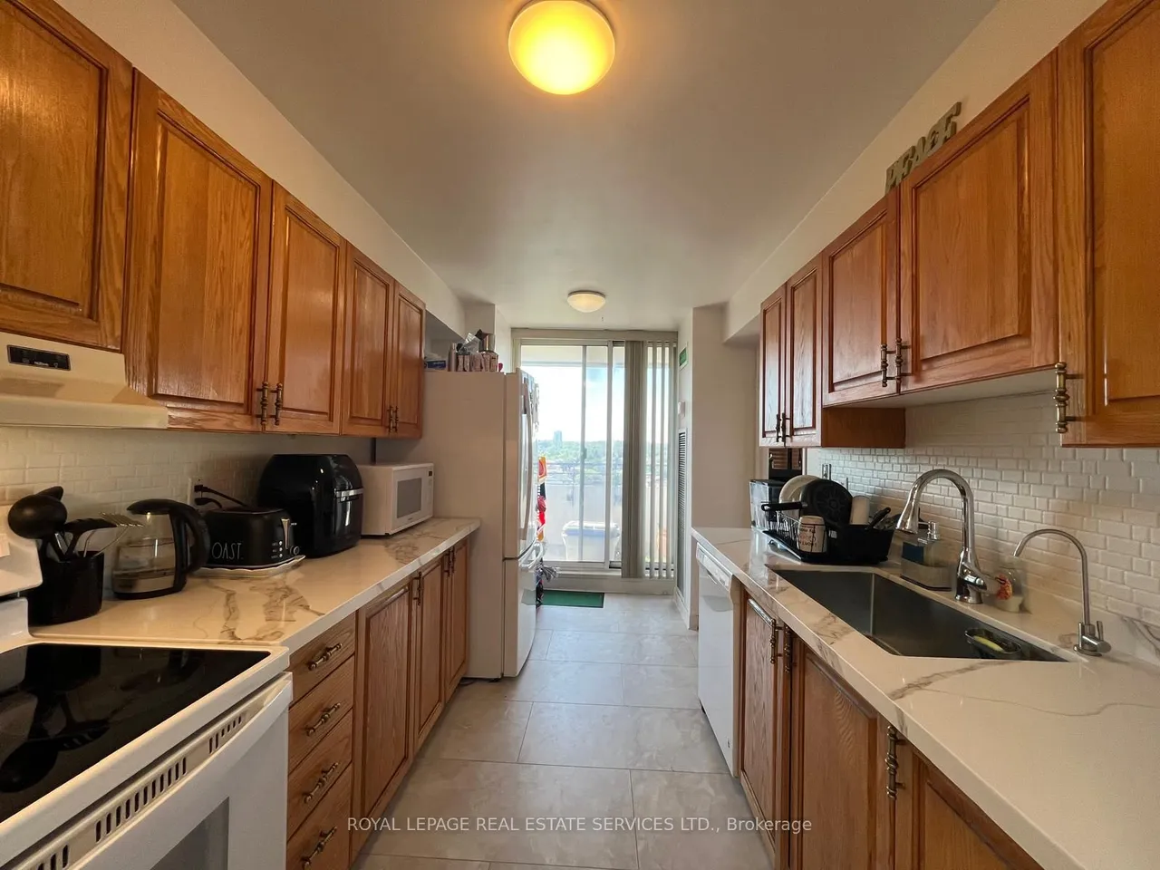 1300 Mississauga Valley Boulevard, Unit 902 — photo 2
