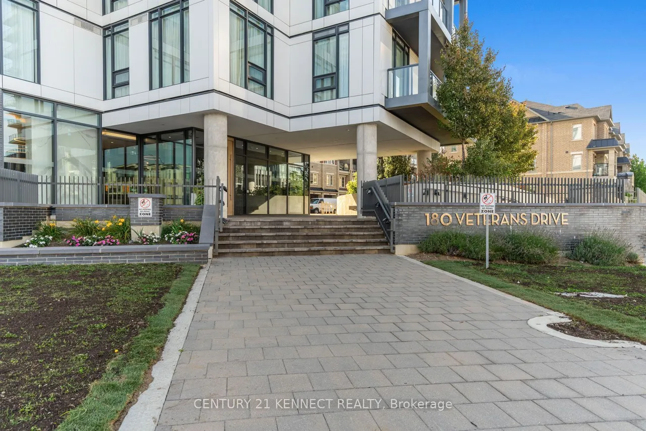 180 Veterans Drive, Unit 101 — photo 3
