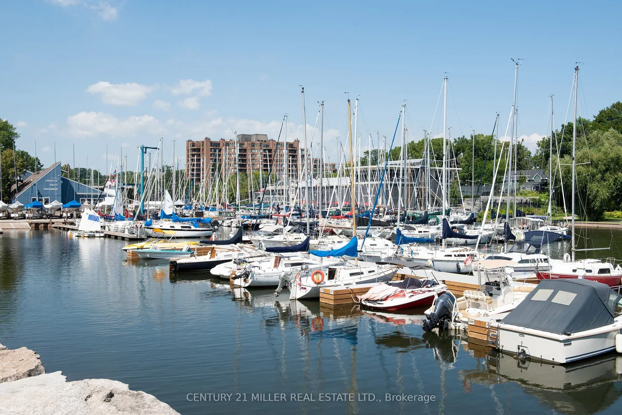 221 Robinson Street, Unit 307 — photo 20