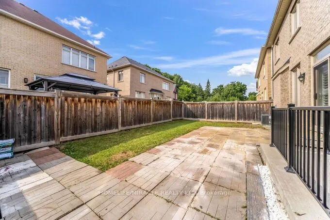 14 Bonnie Braes Drive — photo 49