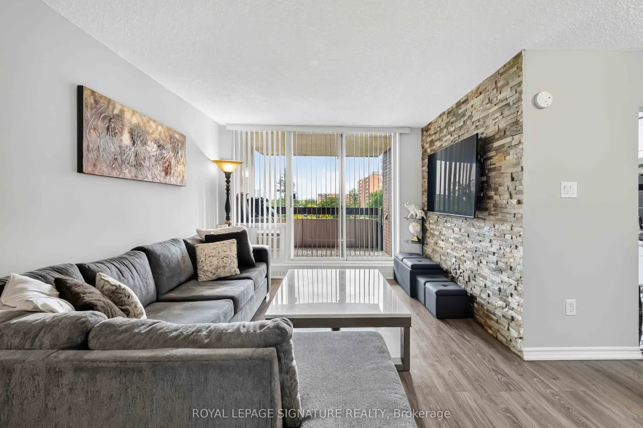 1615 Bloor Street, Unit 512 — photo 2