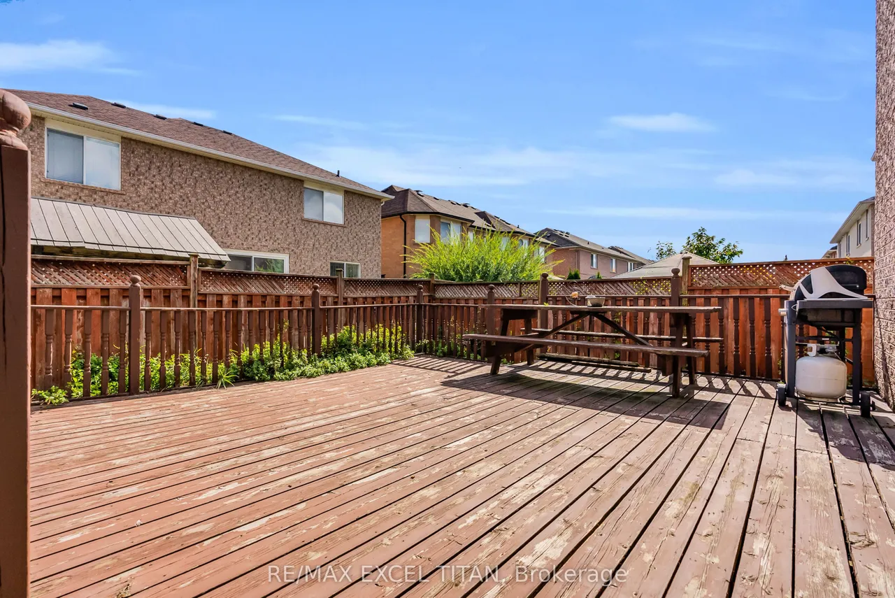 7 Braydon Boulevard — photo 50