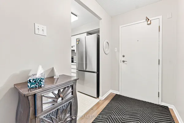 10 Laurelcrest Street, Unit 311 — photo 2