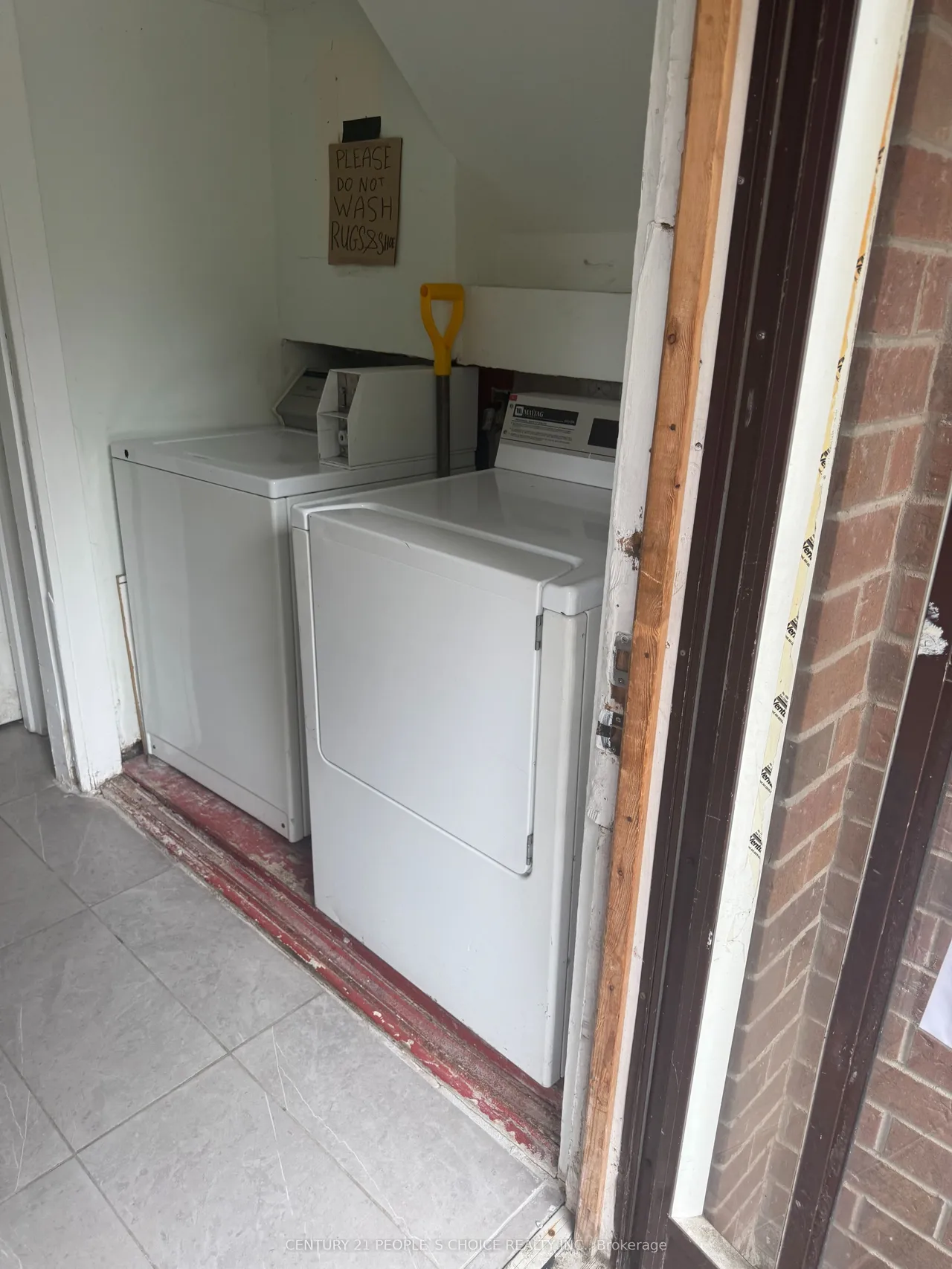 23 Deerpark Crescent — photo 7
