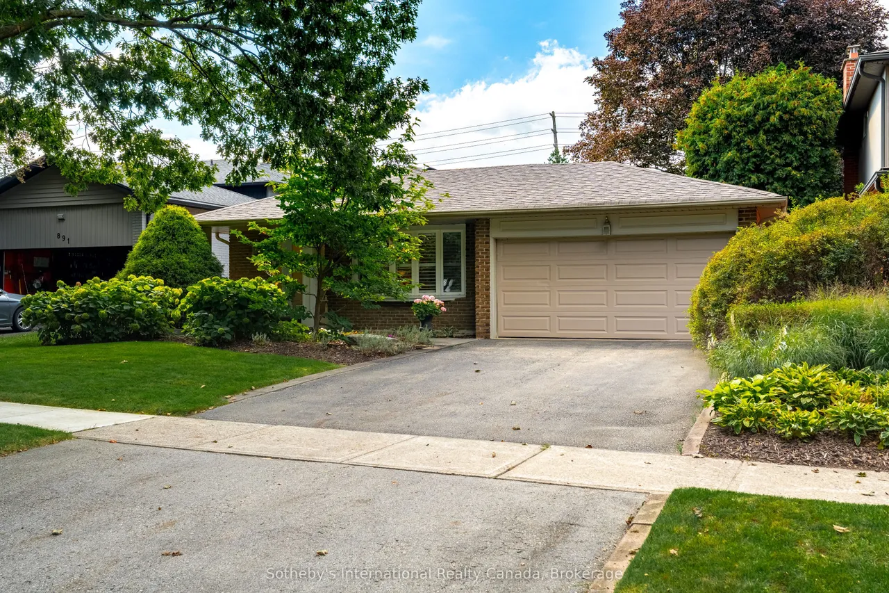 885 Fletcher Valley Crescent — photo 3