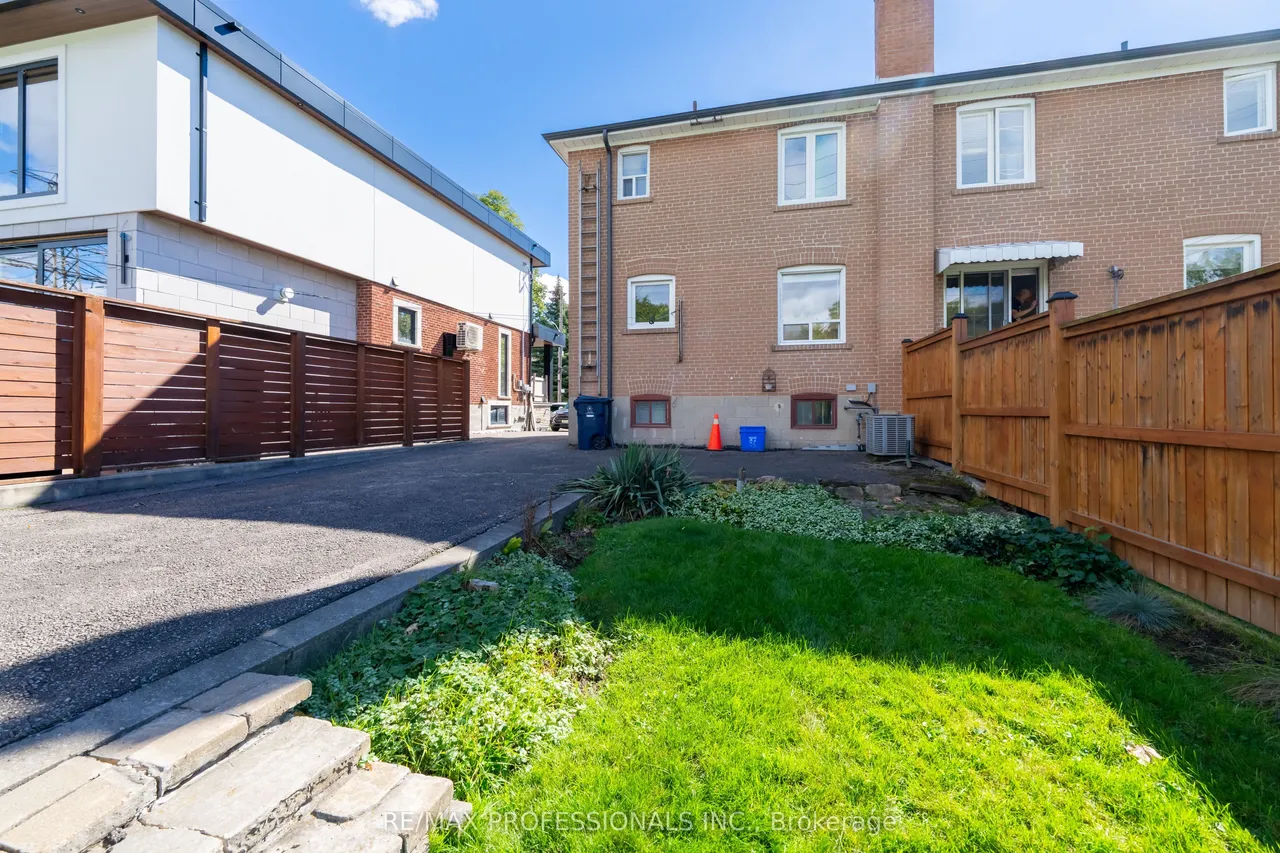 228 Eileen Avenue — photo 35