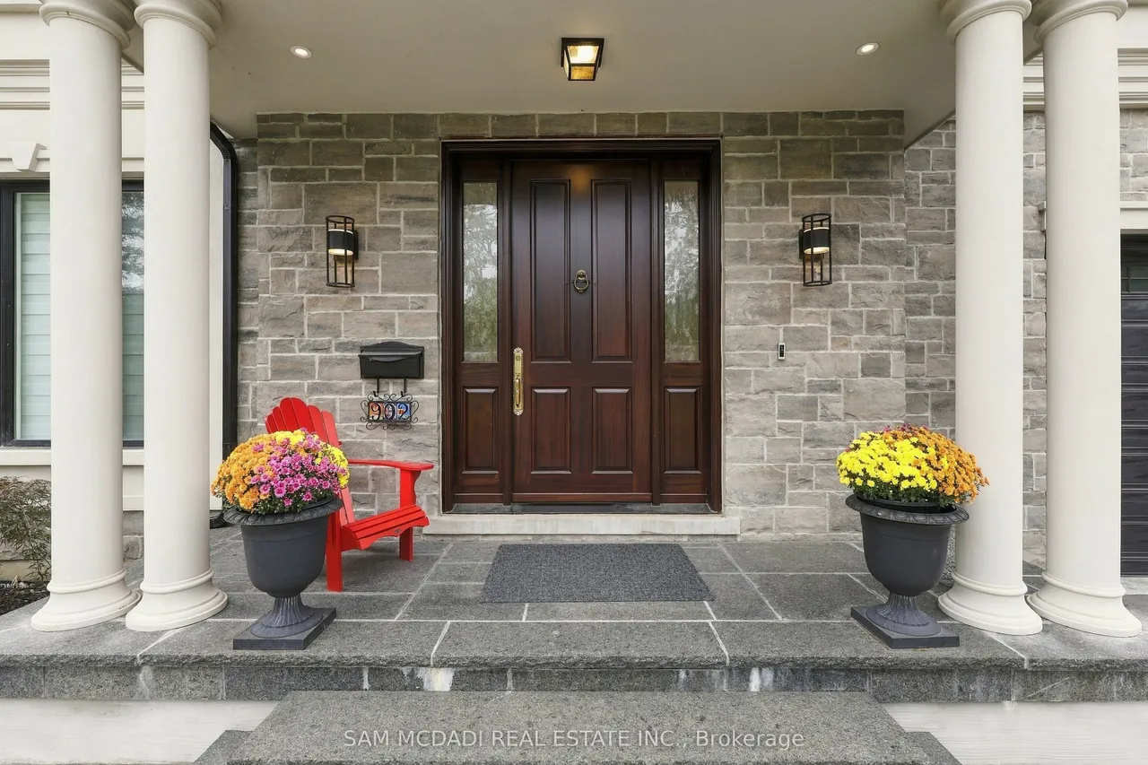 902 Parkland Avenue — photo 3