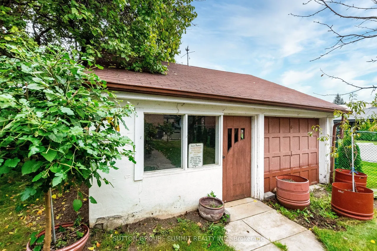 2477 CLIFF Road — photo 39