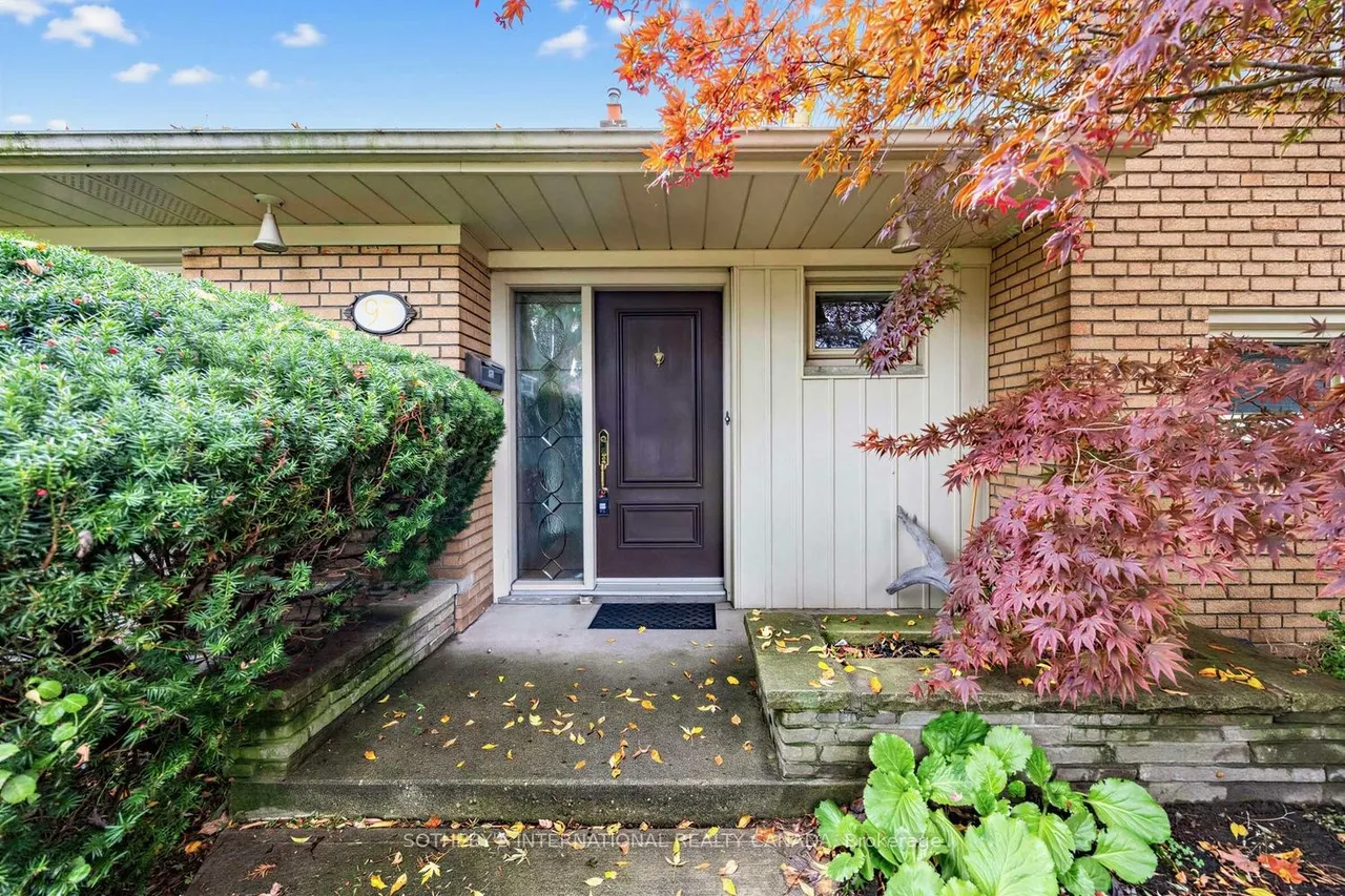 95 Princess Anne Crescent — photo 3