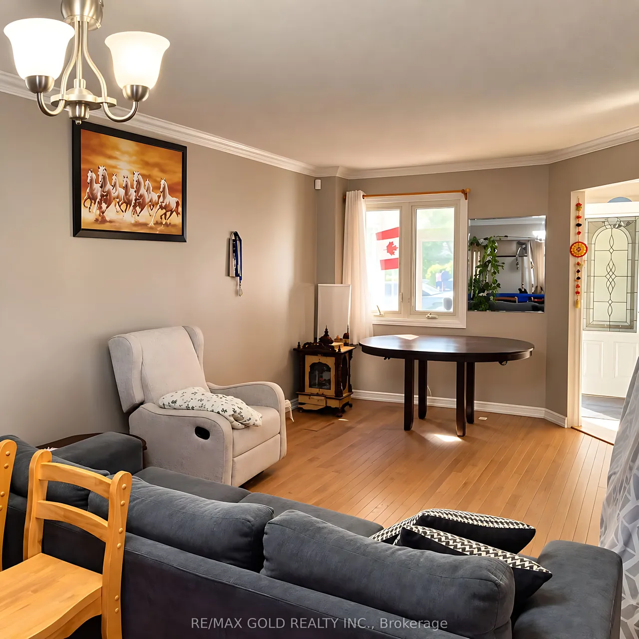 32 Steven Court — photo 3