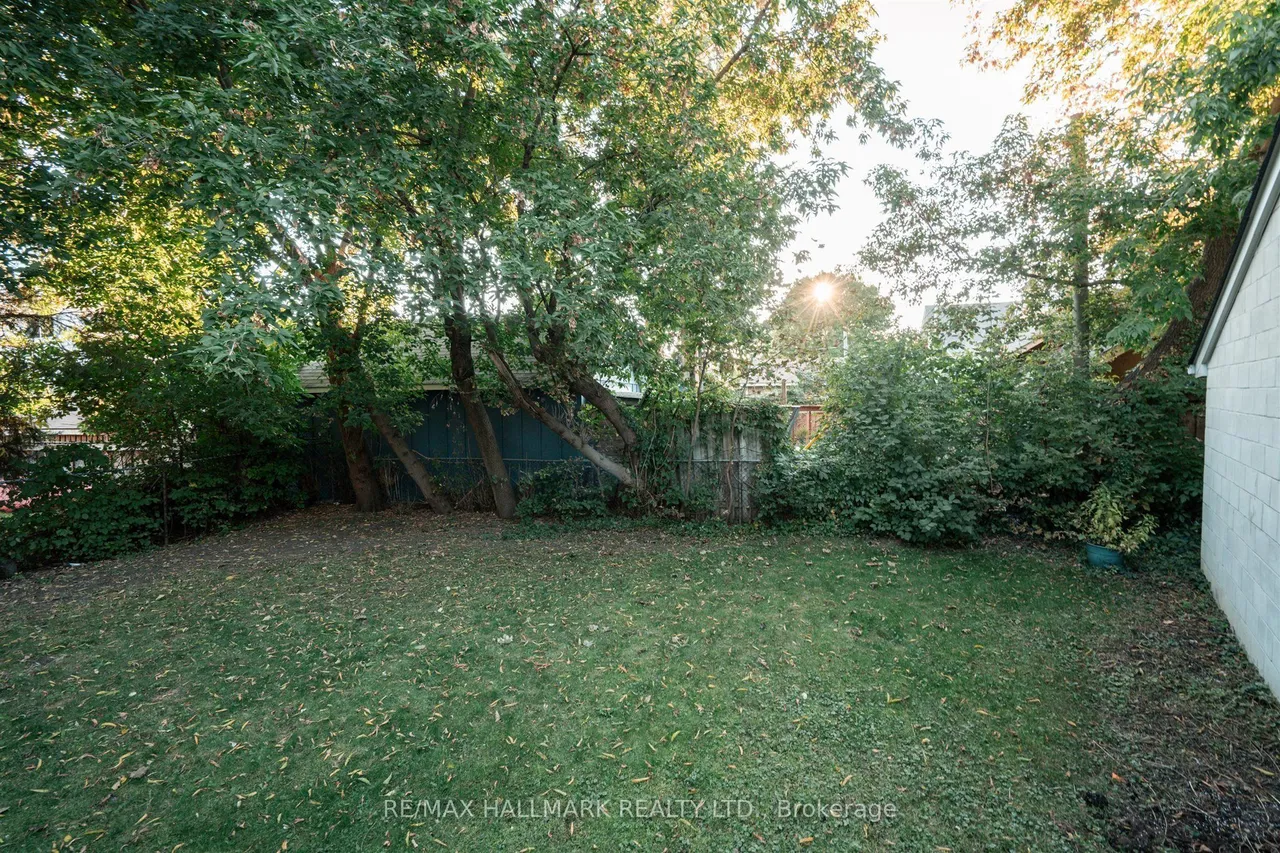 28 Finsbury Crescent — photo 32