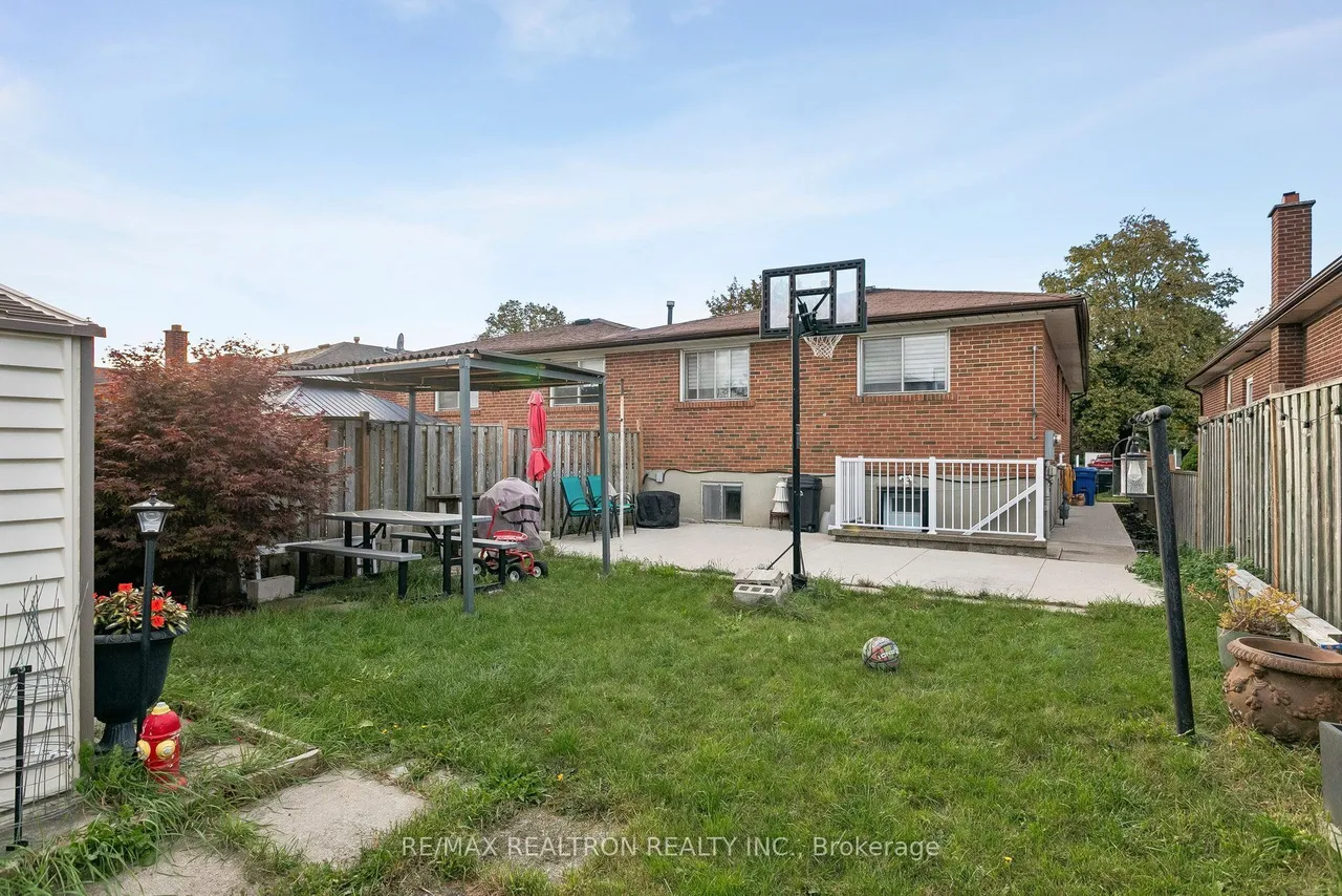7276 Sills Road — photo 35