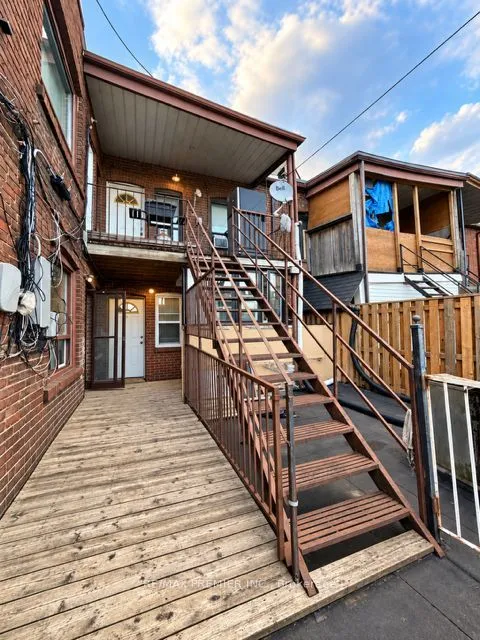 1193 St Clair Avenue W — photo 11