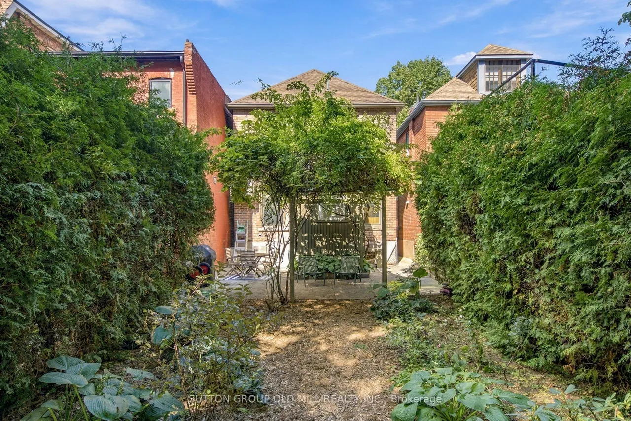 245 St Johns Road — photo 44