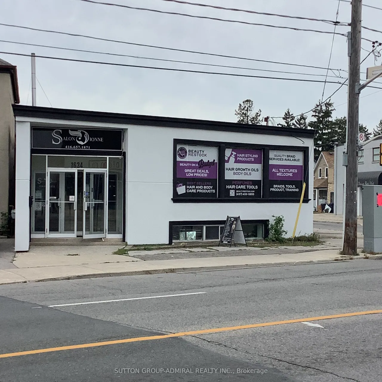 1634 Weston Road W — photo 2