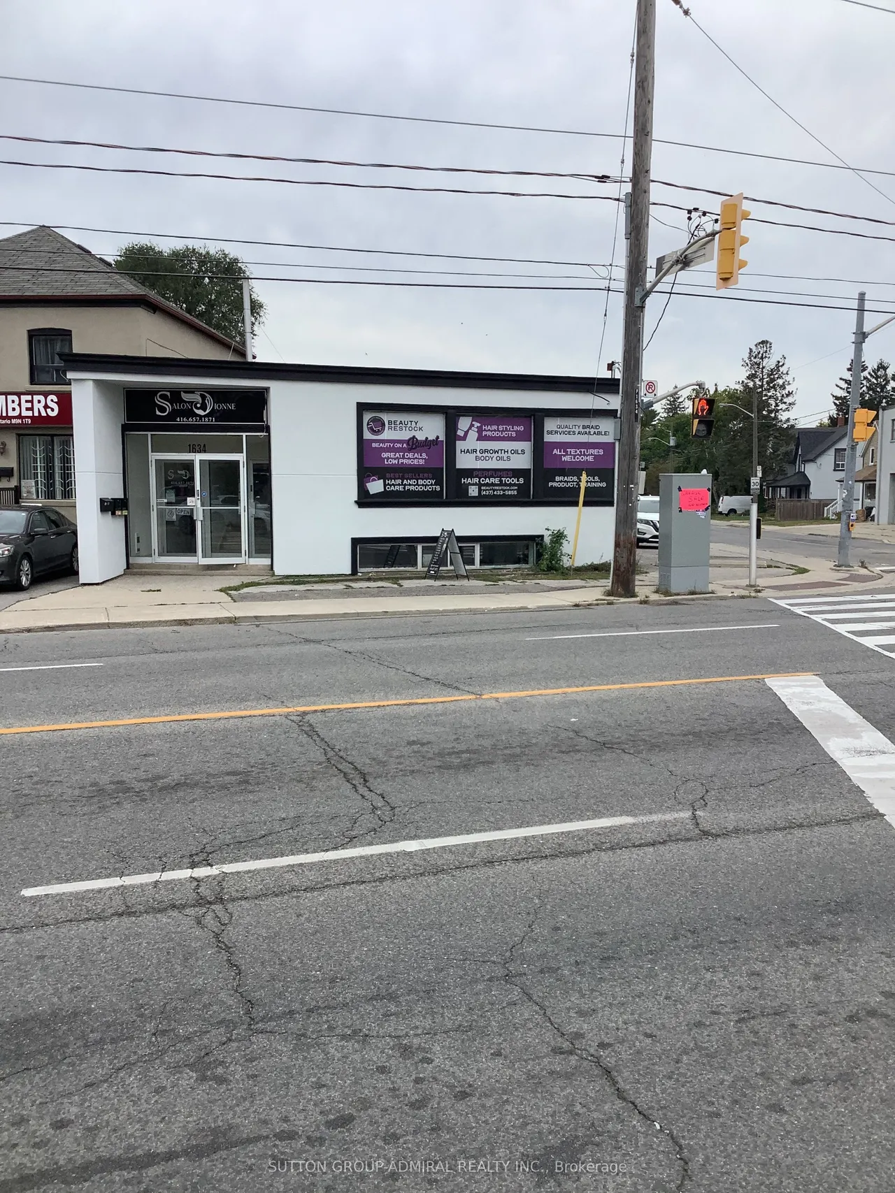 1634 Weston Road W