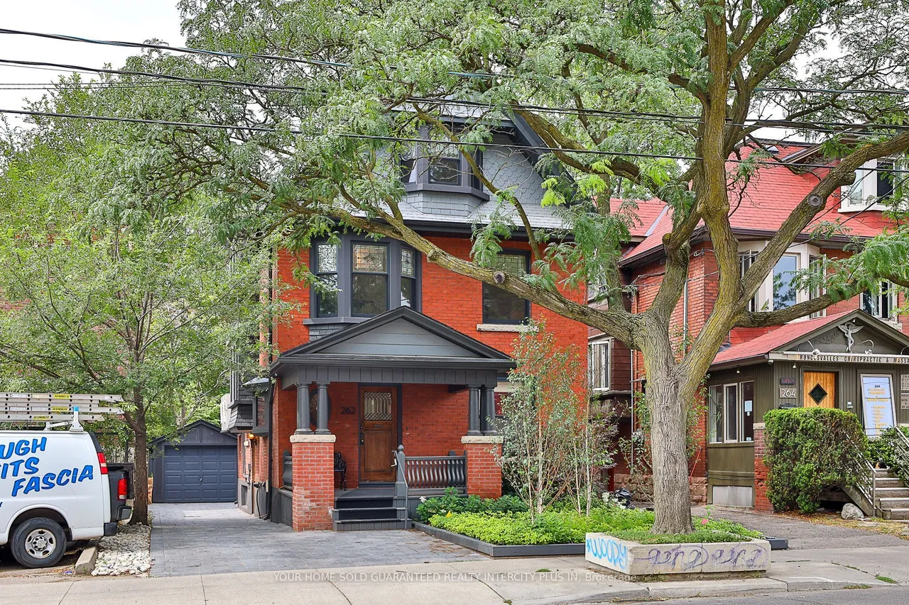 262 Roncesvalles Avenue — photo 50